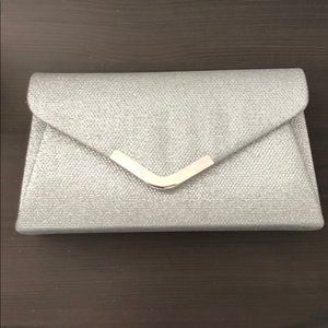 Silver clutch